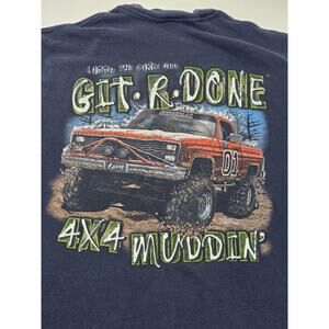 Vintage 2000s Git-R-Done 4×4 Muddin Larry The Cable Guy Shirt Medium